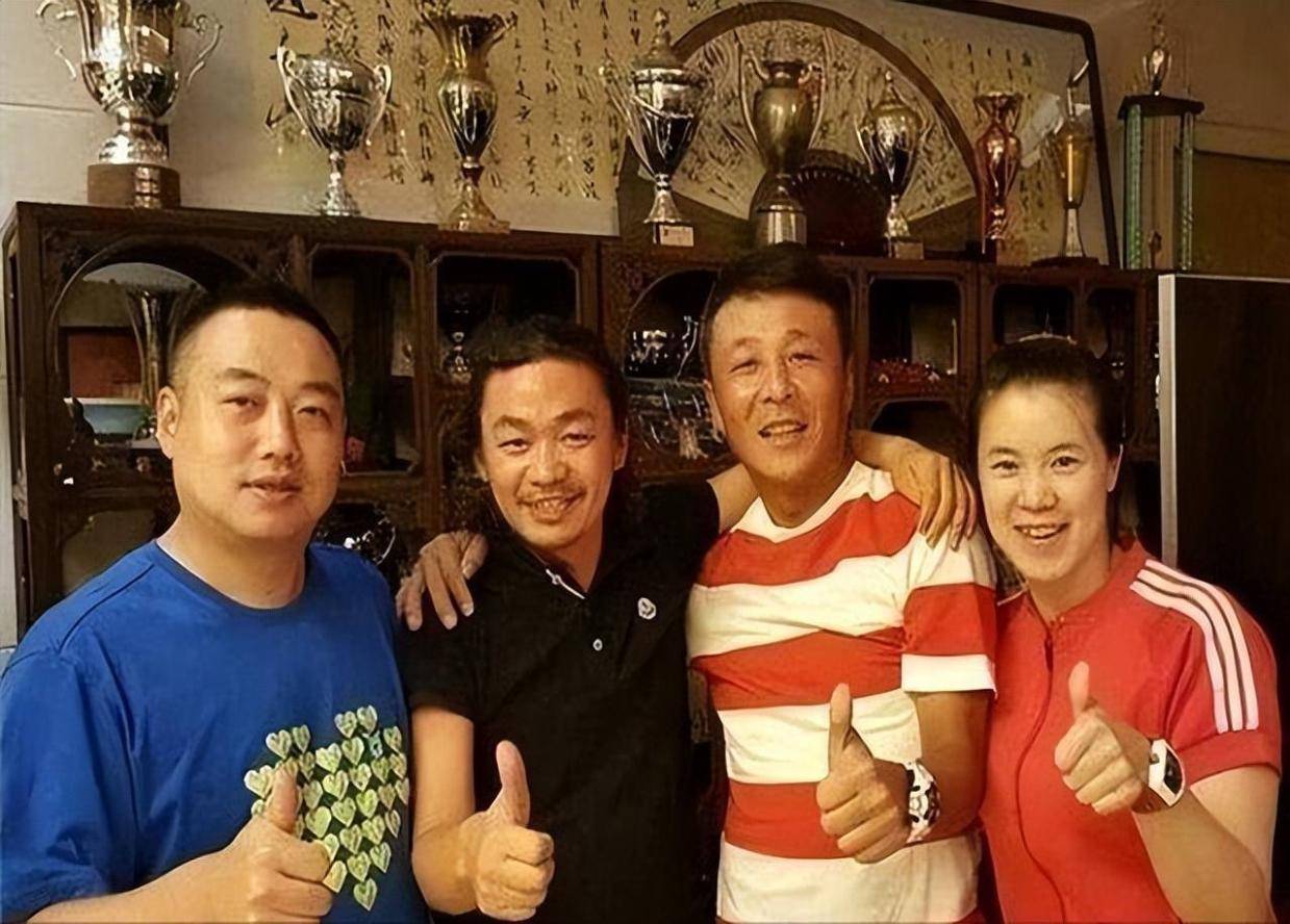 万元, 乒协主席期
